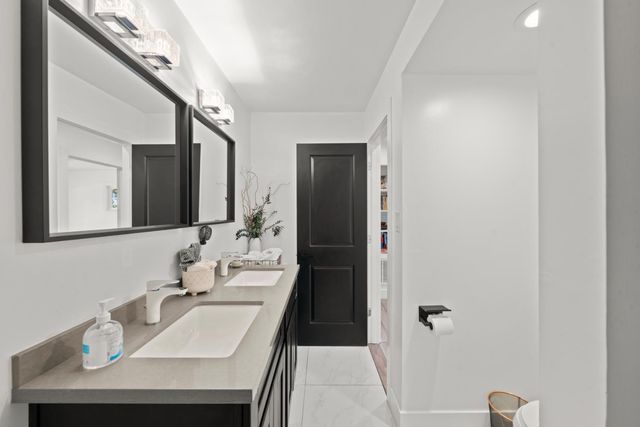 175 Donnington Ave, Auburn, CA 95603