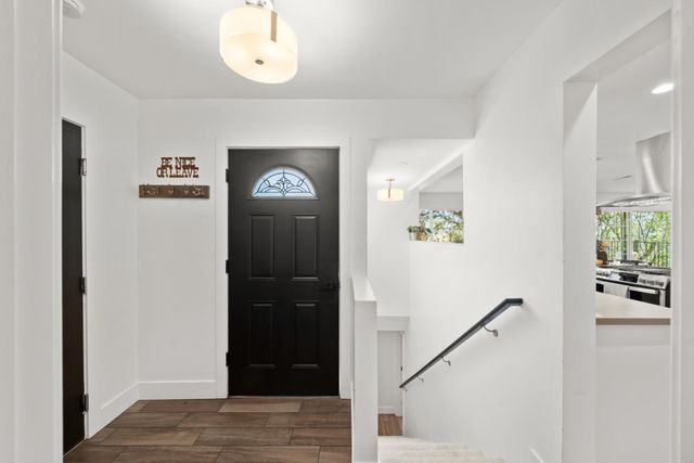 175 Donnington Ave, Auburn, CA 95603