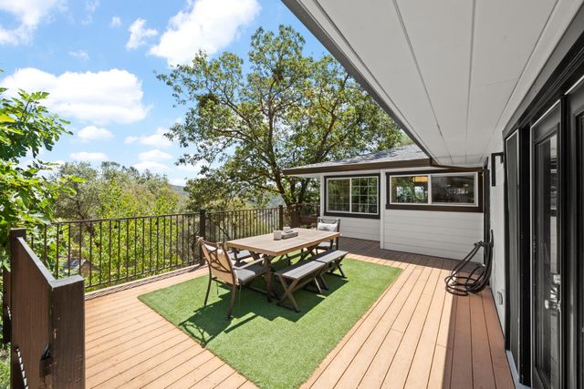 175 Donnington Ave, Auburn, CA 95603