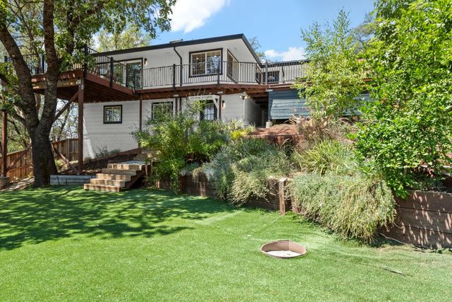175 Donnington Ave, Auburn, CA 95603