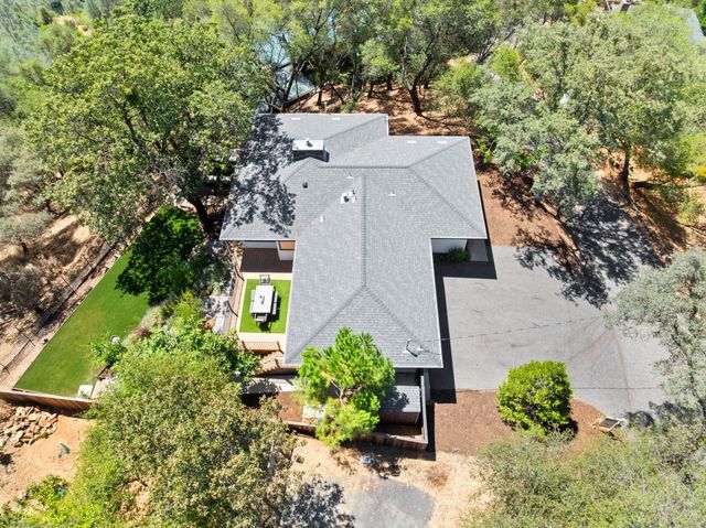 175 Donnington Ave, Auburn, CA 95603