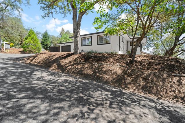 175 Donnington Ave, Auburn, CA 95603