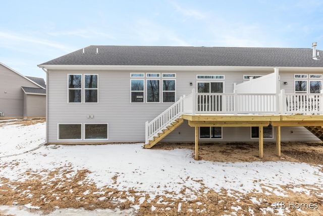 6607 Timber Crest Drive Ne 56, Plainfield Twp, MI 49341