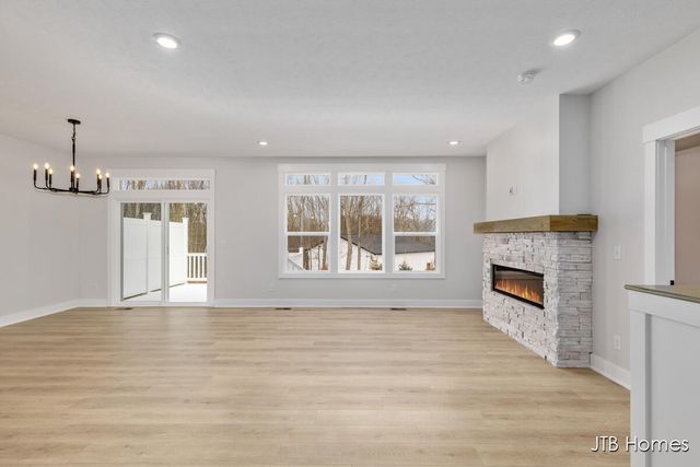 6607 Timber Crest Drive Ne 56, Plainfield Twp, MI 49341