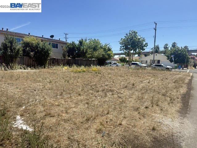 11 th St, Union City, CA 94587