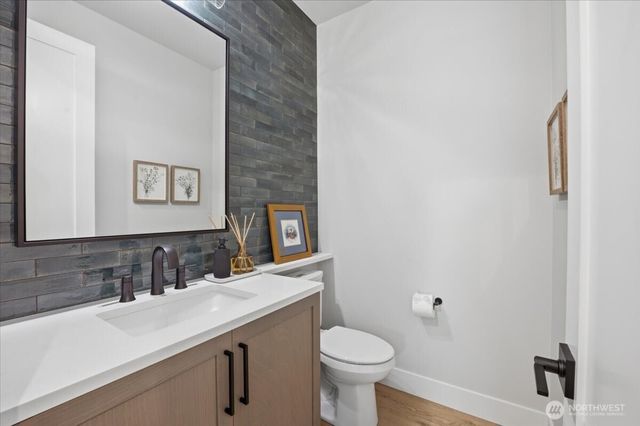 20580 Sinnes Road, Mount Vernon, WA 98274