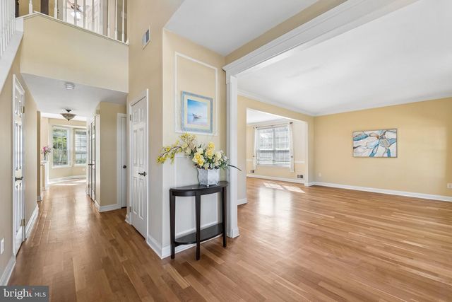 25 WYCKOFF DR, Pennington, NJ 08534
