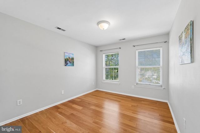 25 WYCKOFF DR, Pennington, NJ 08534