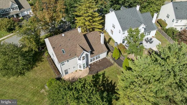 25 WYCKOFF DR, Pennington, NJ 08534