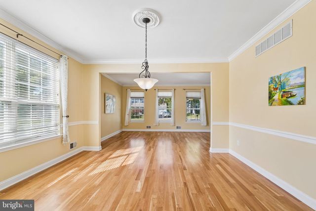 25 WYCKOFF DR, Pennington, NJ 08534