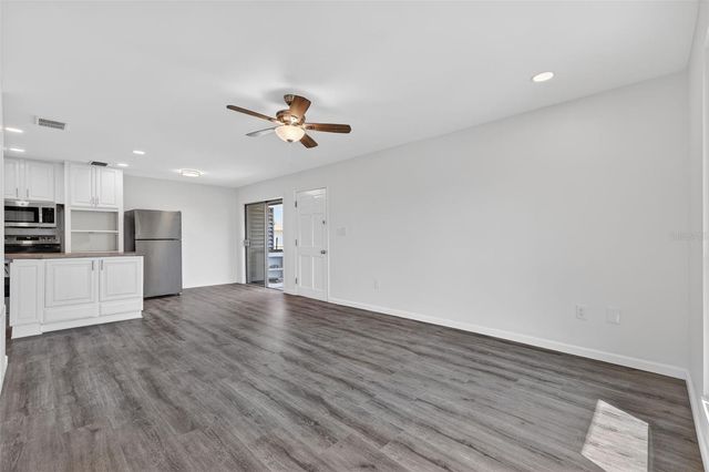 1935 CONWAY ROAD F6, Orlando, FL 32812