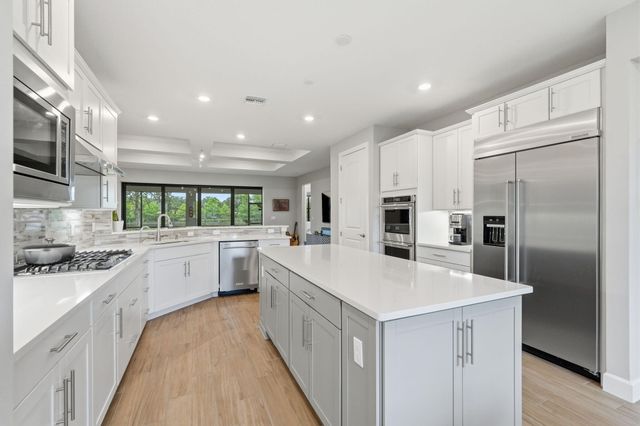 208 Sonoma Isles Circle, Jupiter, FL 33478