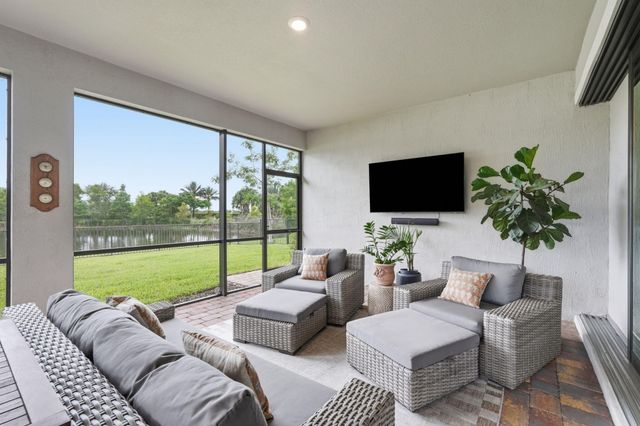 208 Sonoma Isles Circle, Jupiter, FL 33478