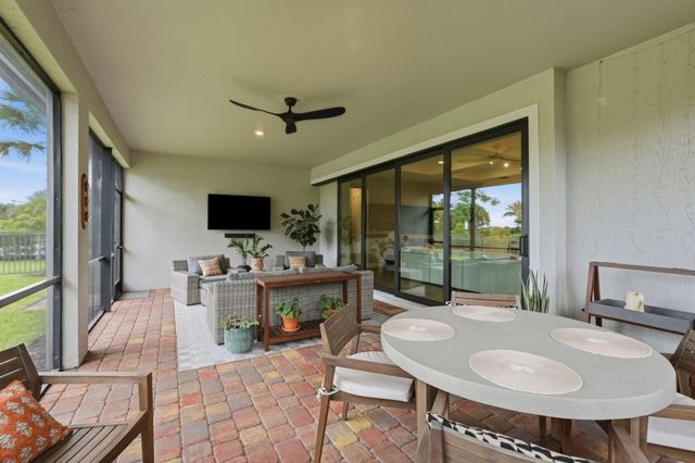 208 Sonoma Isles Circle, Jupiter, FL 33478