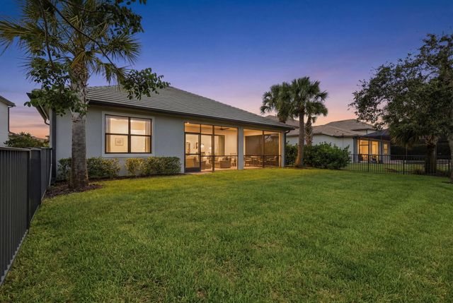 208 Sonoma Isles Circle, Jupiter, FL 33478