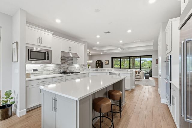 208 Sonoma Isles Circle, Jupiter, FL 33478