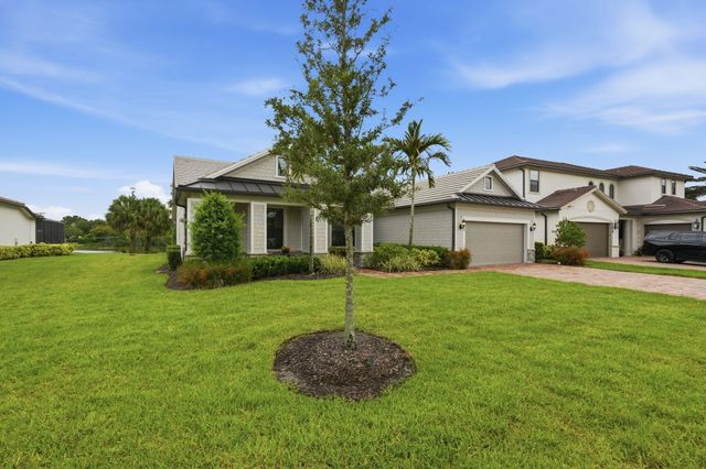208 Sonoma Isles Circle, Jupiter, FL 33478