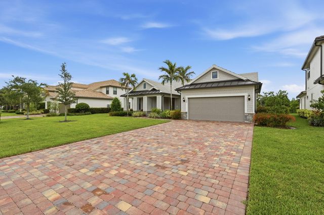 208 Sonoma Isles Circle, Jupiter, FL 33478