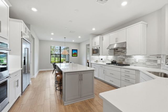 208 Sonoma Isles Circle, Jupiter, FL 33478