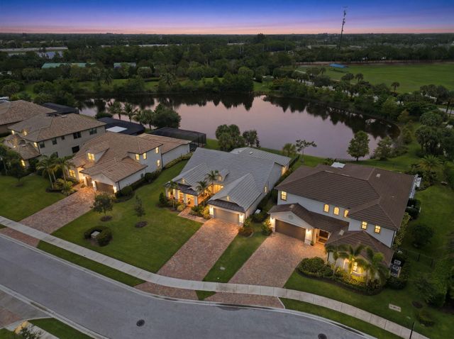 208 Sonoma Isles Circle, Jupiter, FL 33478