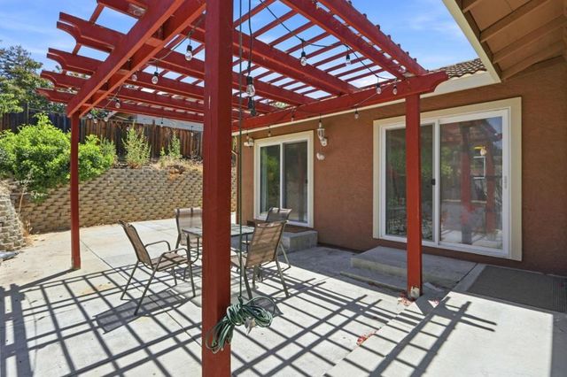 2736 Reno Drive, San Jose, CA 95148