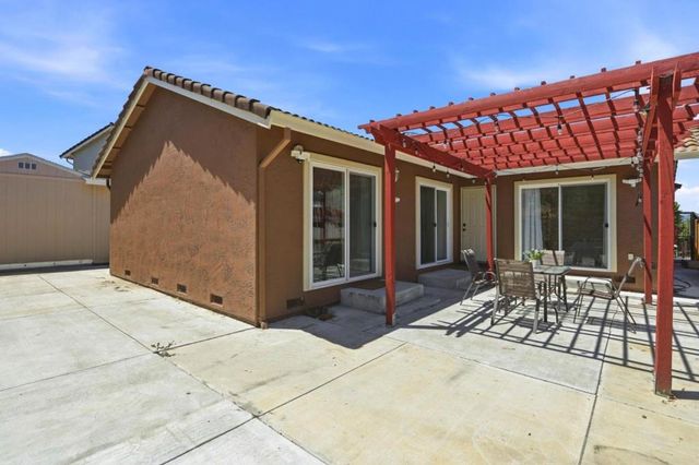 2736 Reno Drive, San Jose, CA 95148