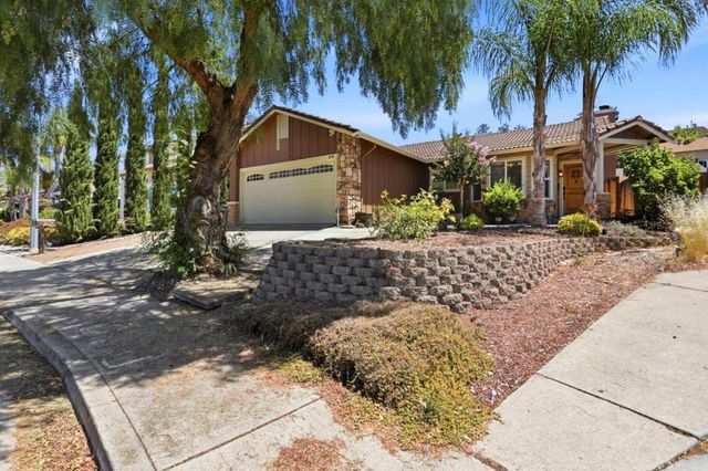 2736 Reno Drive, San Jose, CA 95148