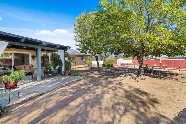 2570 Howell Street, Ramona, CA 92065