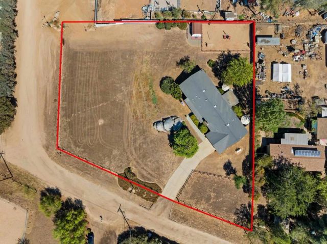 2570 Howell Street, Ramona, CA 92065