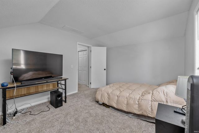 6334 Kiwanis Drive, Fort Wayne, IN 46835