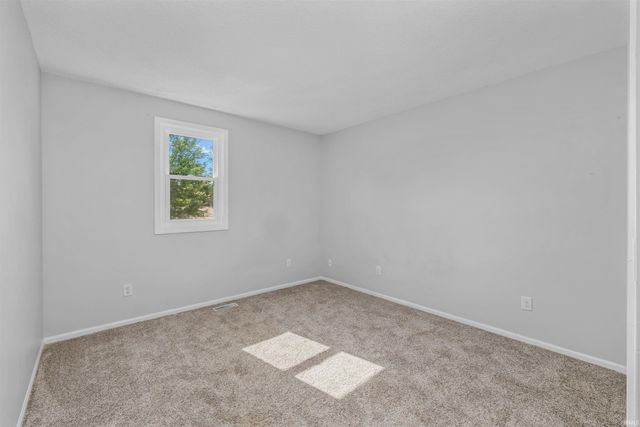 6334 Kiwanis Drive, Fort Wayne, IN 46835