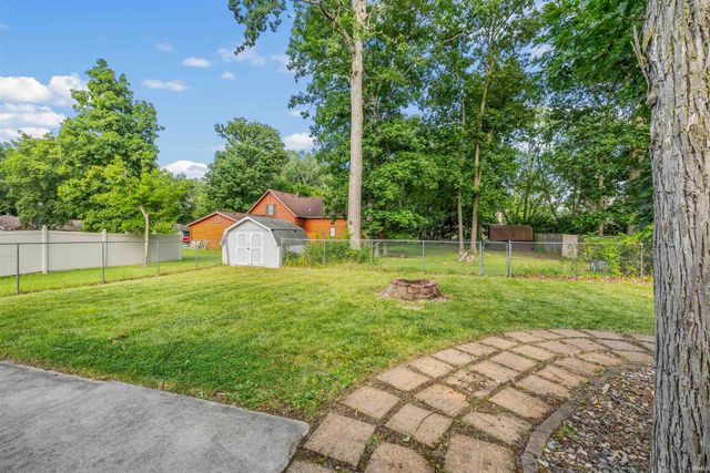 6334 Kiwanis Drive, Fort Wayne, IN 46835