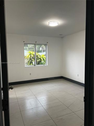 6301 NW 1st Pl, Miami, FL 33150