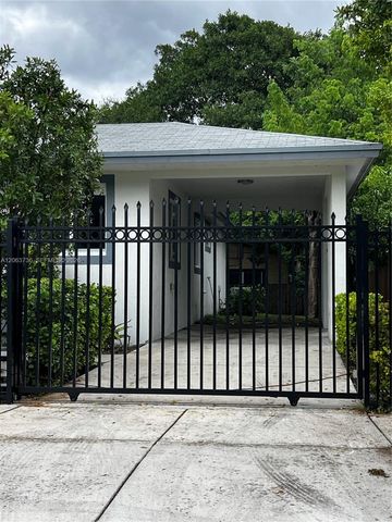 6301 NW 1st Pl, Miami, FL 33150