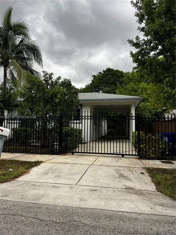 6301 NW 1st Pl, Miami, FL 33150