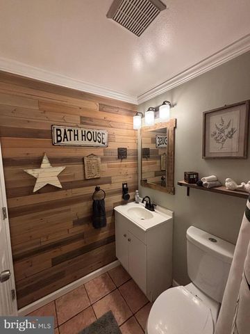 700 WEBSTER DR, Monroeville, NJ 08343