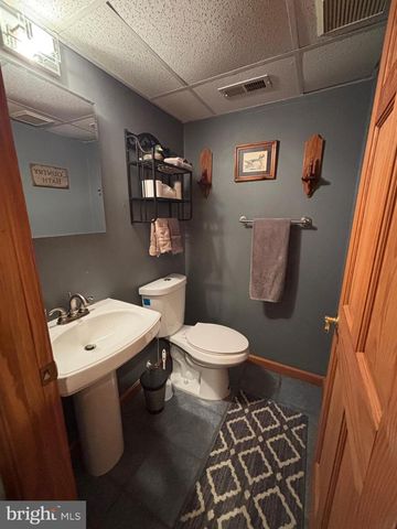 700 WEBSTER DR, Monroeville, NJ 08343