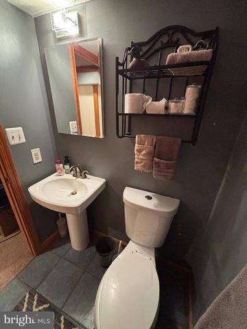 700 WEBSTER DR, Monroeville, NJ 08343