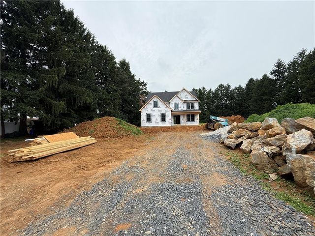 1551 KELCHNER Road, Bethlehem City, PA 18018