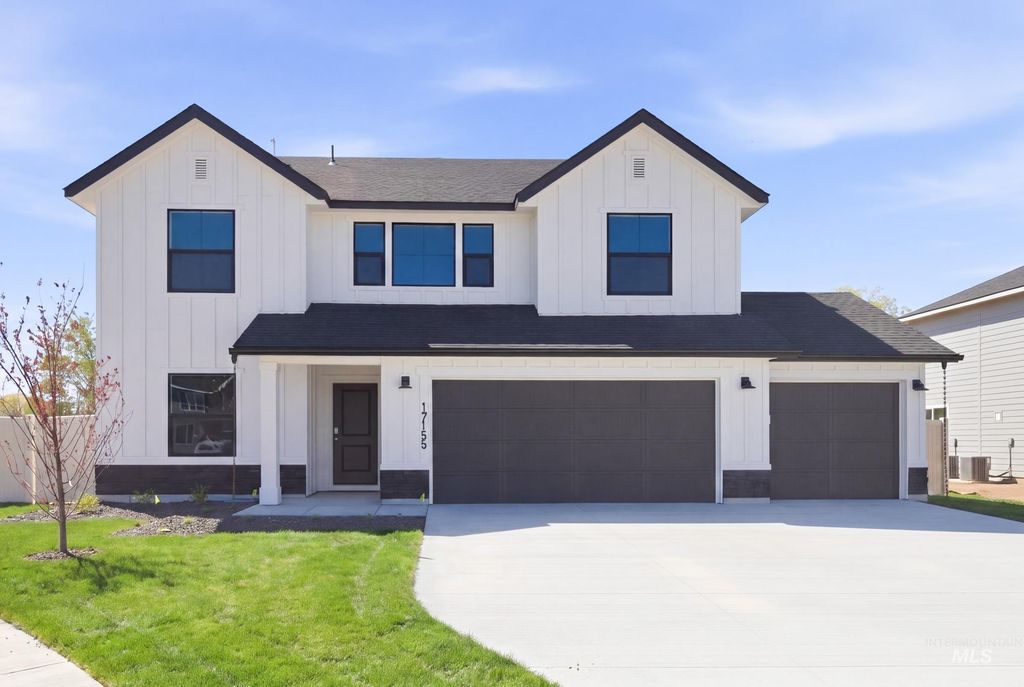3570 E Jamestown Dr, Nampa, ID 83686