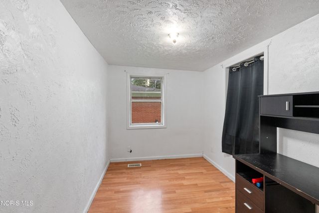 5620 Harvest Lane, Toledo, OH 43623