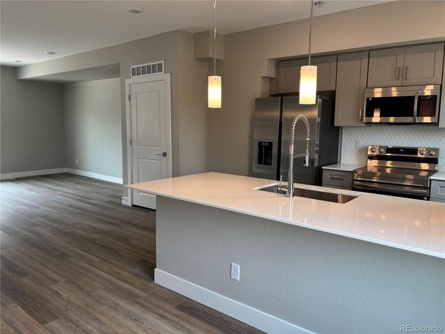 5782 W 38th Avenue, Wheat Ridge, CO 80212