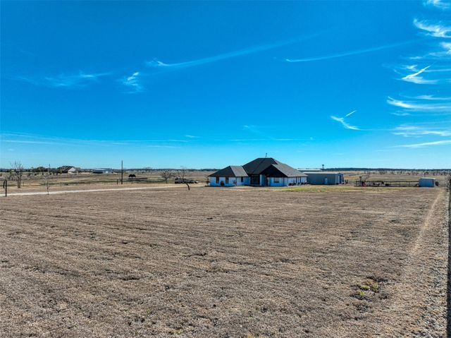 1010 Fm 85, Ennis, TX 75119