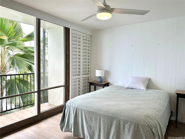 2943 Kalakaua Avenue 408, Honolulu, HI 96815