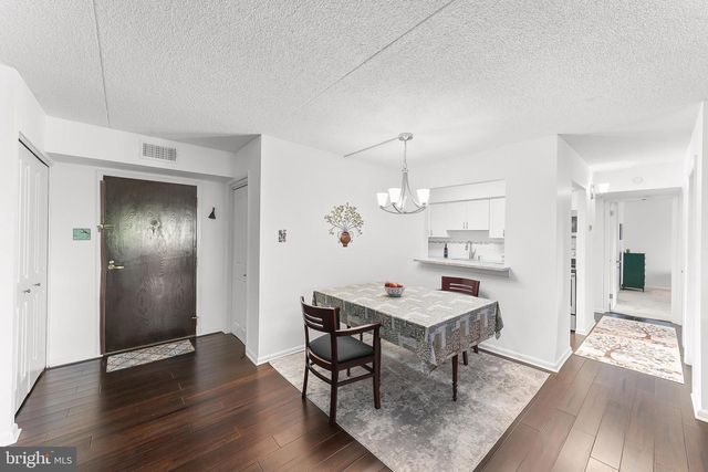 10219 VALLEY FORGE CIRCLE, King Of Prussia, PA 19406