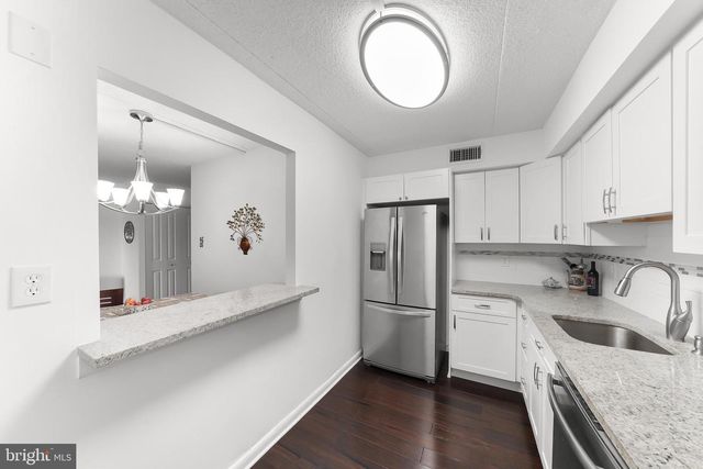 10219 VALLEY FORGE CIRCLE, King Of Prussia, PA 19406