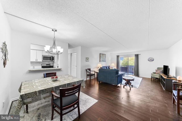 10219 VALLEY FORGE CIRCLE, King Of Prussia, PA 19406