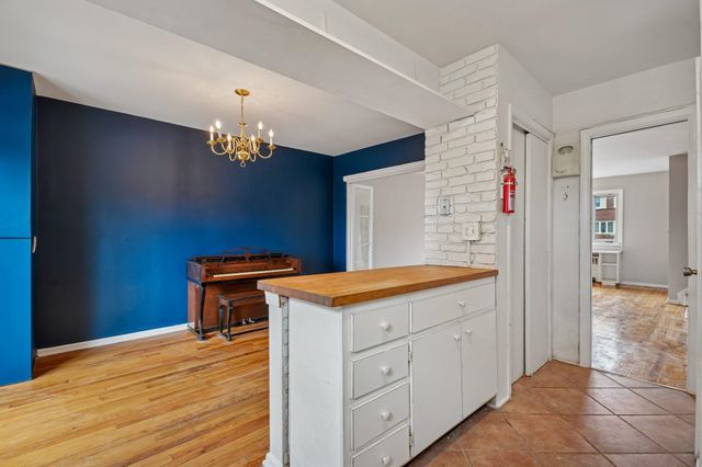 15 TOWERS ST, Jc, Greenville, NJ 07035