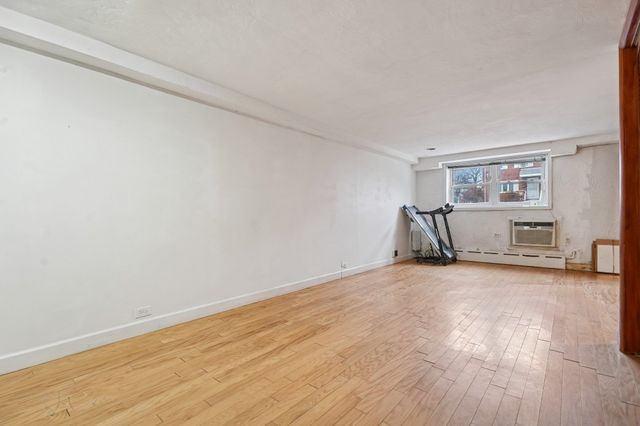 15 TOWERS ST, Jc, Greenville, NJ 07035