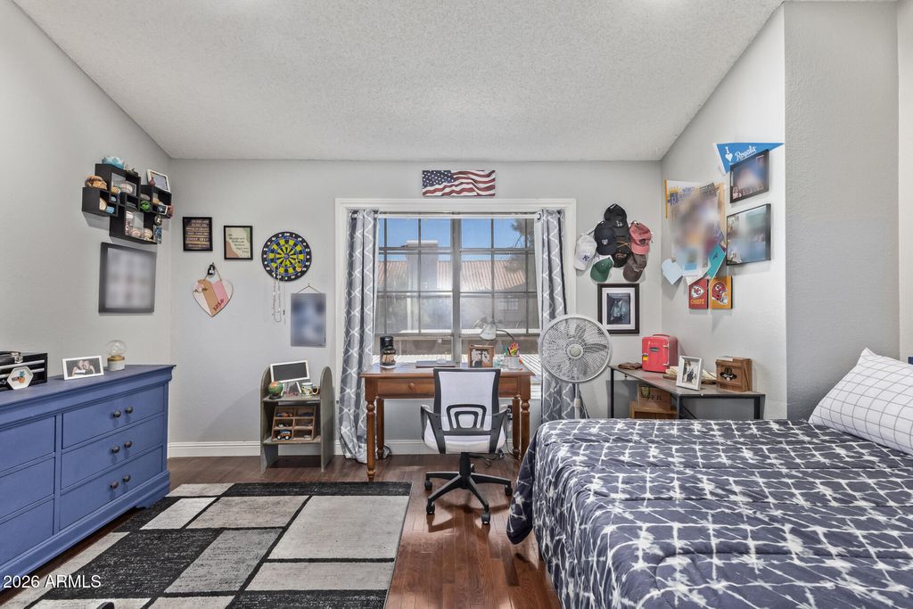 Image 16 of property listing at 4901 E KELTON Lane 1229, Scottsdale, AZ 85254